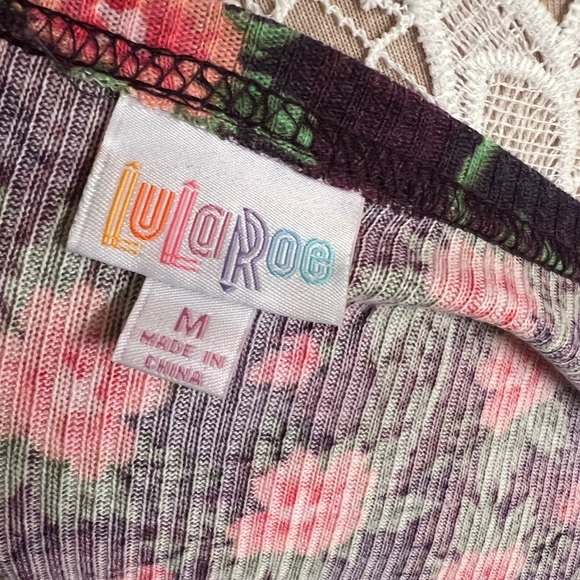 Medium Lularoe Sarah Duster sweater… pink flowers on purple background. Ribbed. - Picture 4 of 4